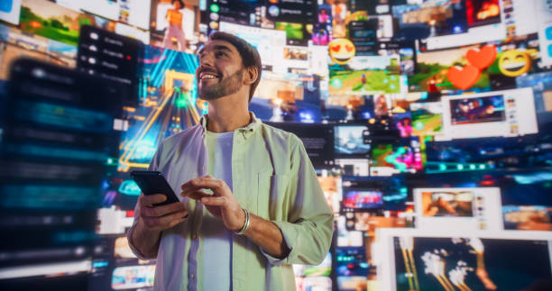 Aujourd’hui, les entreprises doivent absolument être visibles sur les réseaux sociaux. En effet, ces plateformes influencent